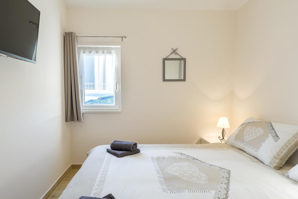 Apartment Libero Podstrana Buitenkant foto